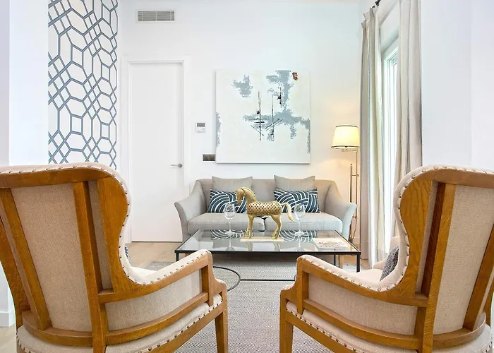 Genteel Home Teodosio